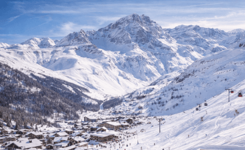 Chauffeur privé à Val d’Isère – chauffeur privé transfert AXL Limousine